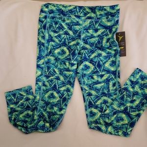 Old Navy active Go Dry leggings size L NWT!